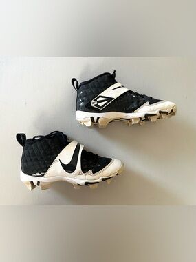 Nike Fastflex 27 Cleats